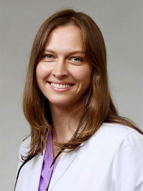 Dr. Agata Lesniewski